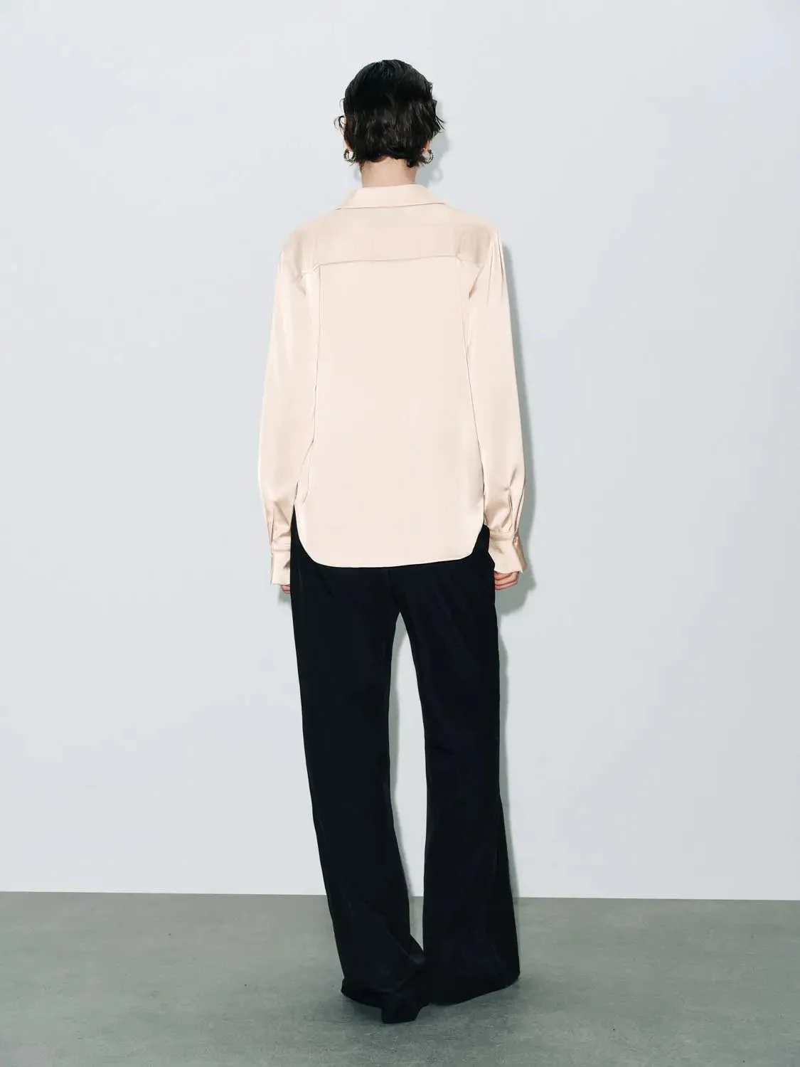 13377-silky-finish-relaxed-stretch-long-sleeve-shirt-6.webp Silky Finish Relaxed Stretch Long Sleeve Shirt