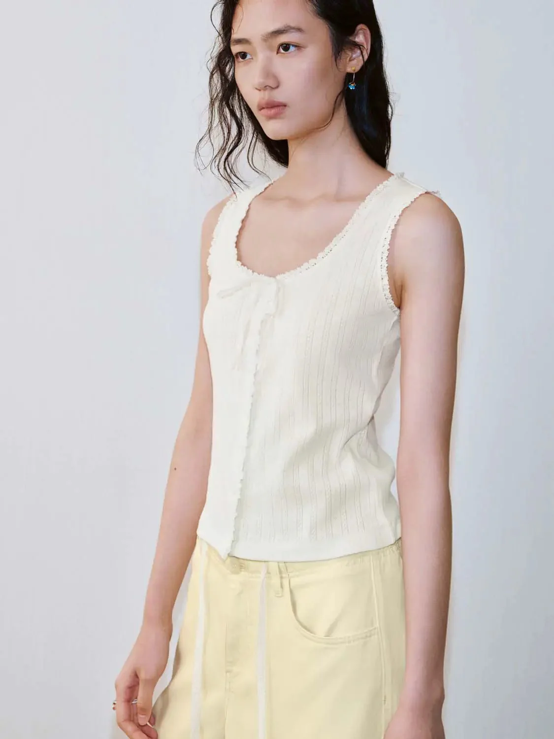 13393-lace-trim-bow-front-cotton-sleeveless-t-shirt-2.webp Lace Trim Bow Front Cotton Sleeveless T Shirt