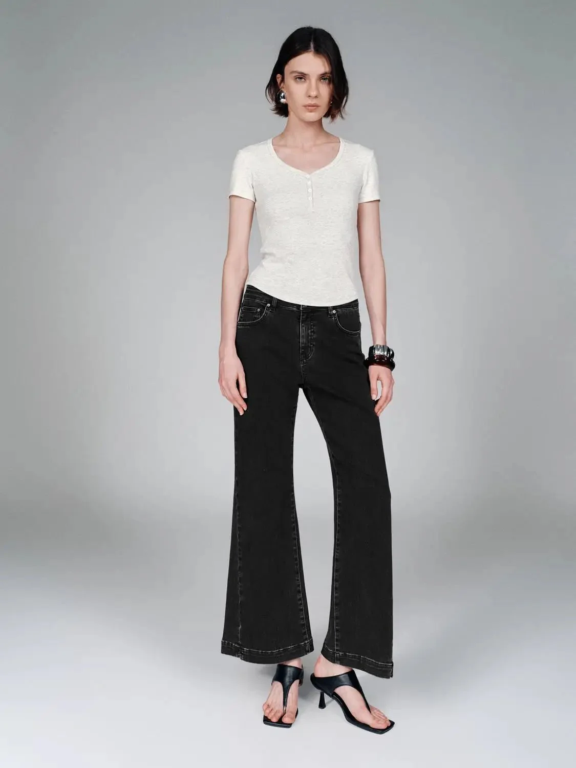 13469-viscose-cotton-blend-henley-scoop-neck-t-shirt-4.webp Viscose Cotton Blend Henley Scoop Neck T Shirt