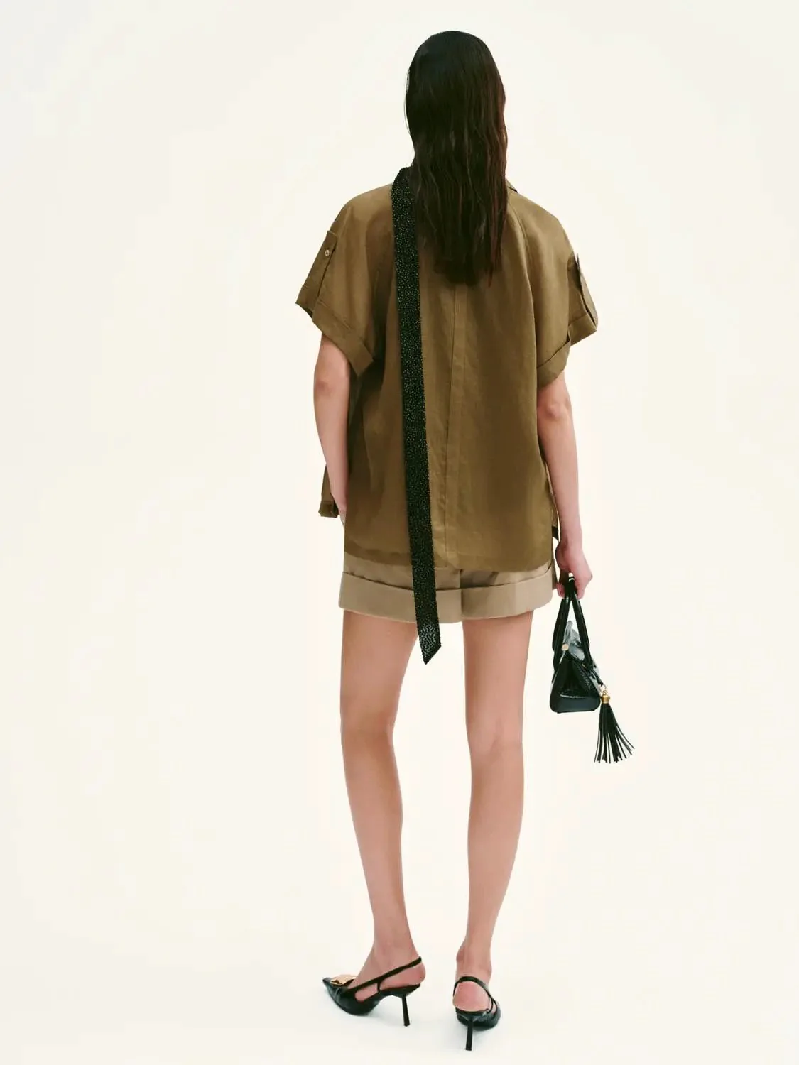 1350-fine-cotton-pleated-tailored-everyday-shorts-6.webp Fine Cotton Pleated Tailored Everyday Shorts