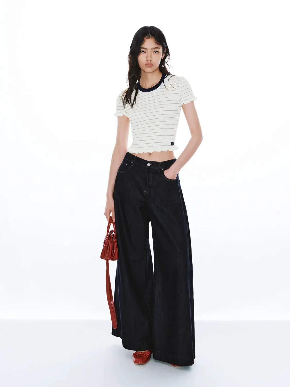 13521-cotton-striped-contrast-crew-neck-ruffle-trim-t-shirts-4.webp Cotton Striped Contrast Crew Neck Ruffle Trim T-Shirts