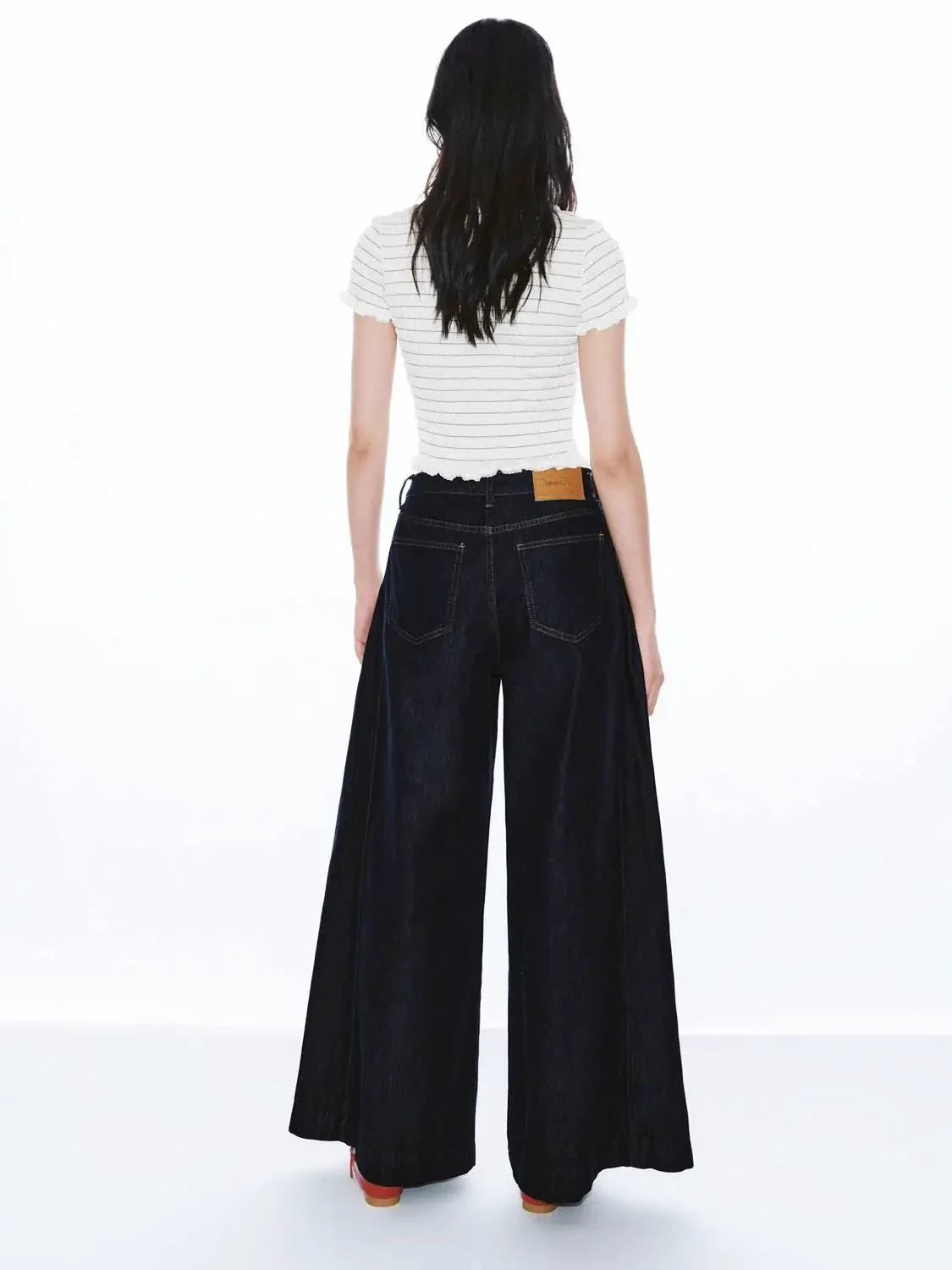 13521-cotton-striped-contrast-crew-neck-ruffle-trim-t-shirts-6.webp Cotton Striped Contrast Crew Neck Ruffle Trim T-Shirts