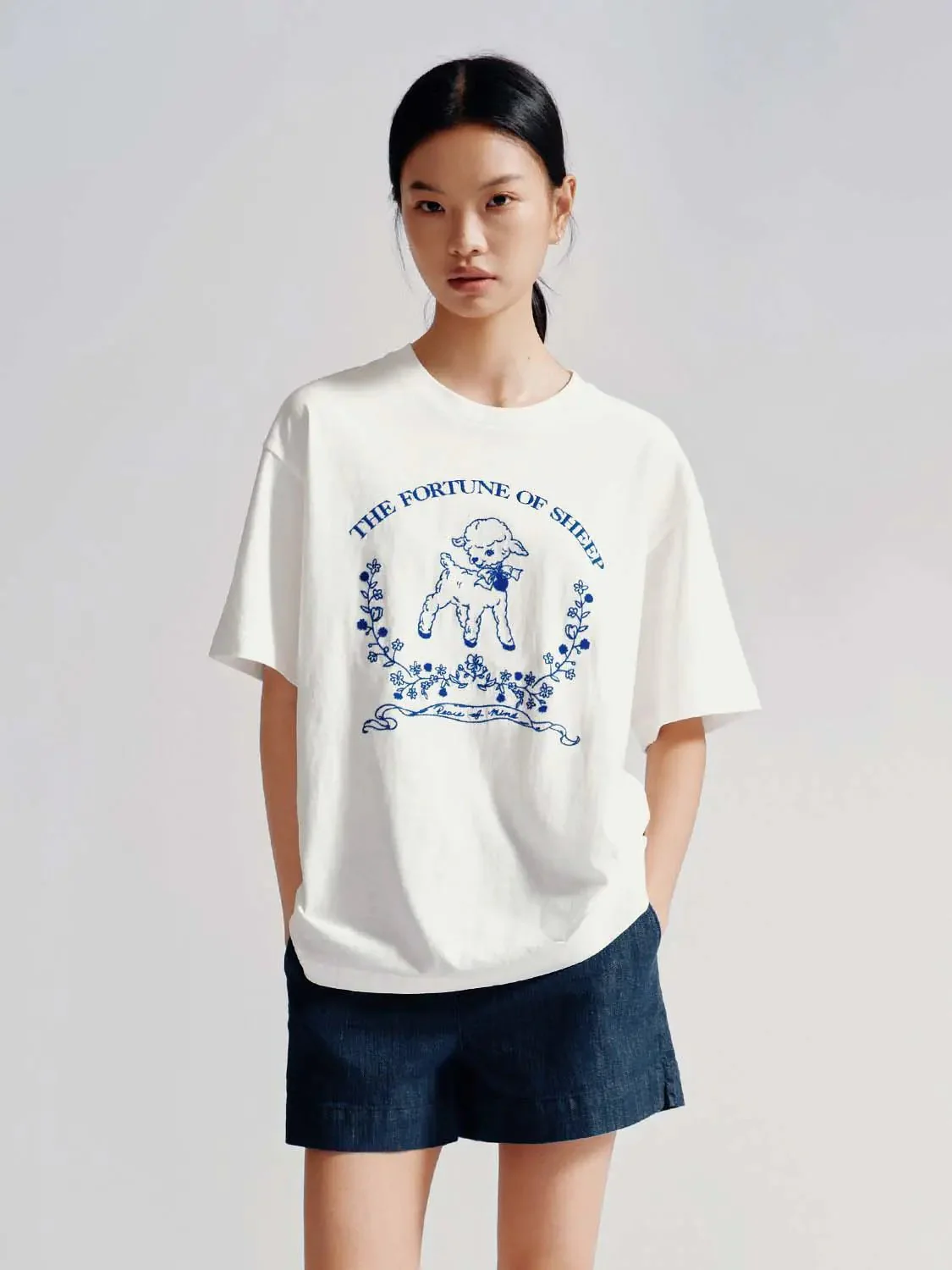 13526-cotton-the-fortune-of-sheep-graphic-t-shirt-9.webp Cotton The Fortune Of Sheep Graphic T Shirt