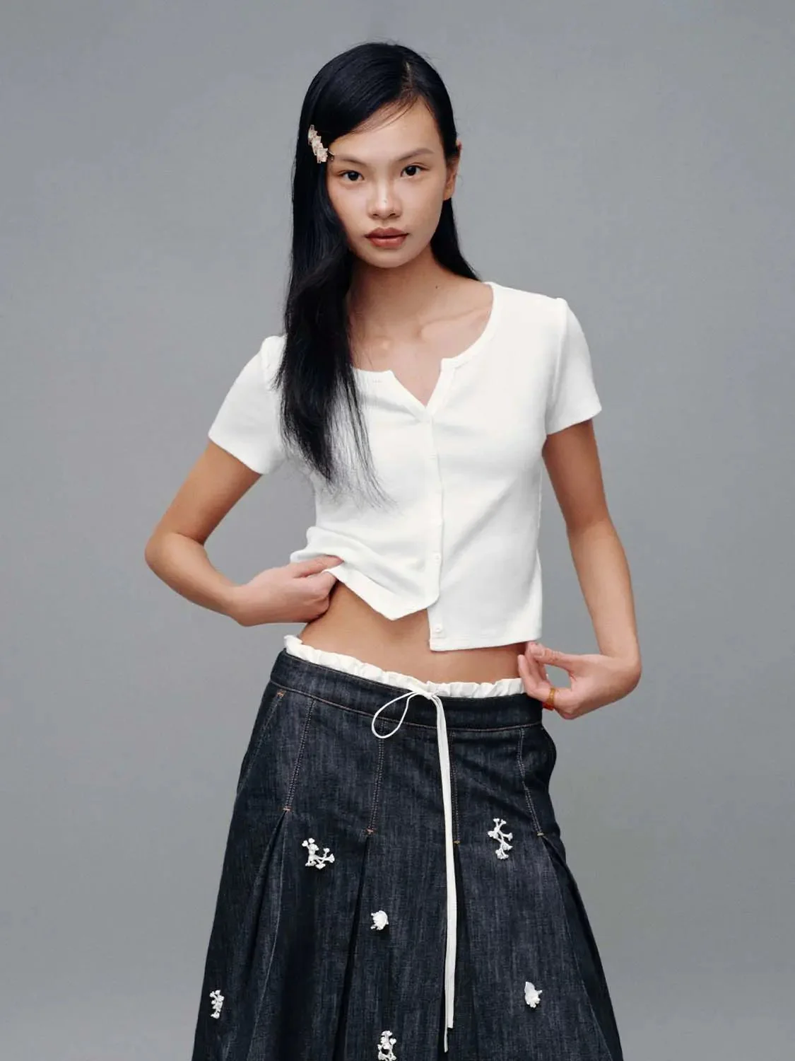 13532-cotton-blend-knit-scoop-neck-button-front-top-17.webp Cotton Blend Knit Scoop Neck Button Front Top