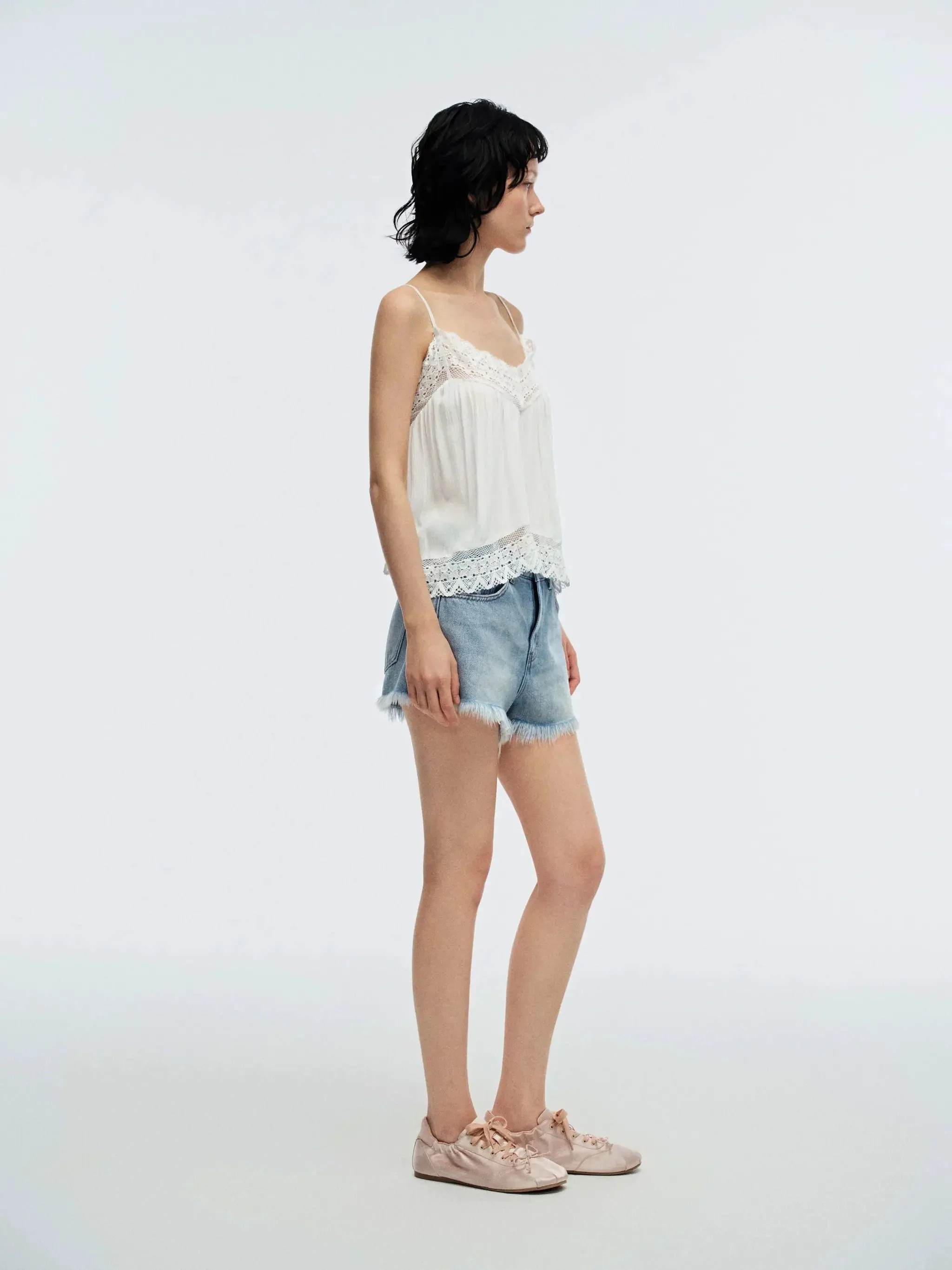 Delicate Chiffon Lace Trim Strappy Cami Tops