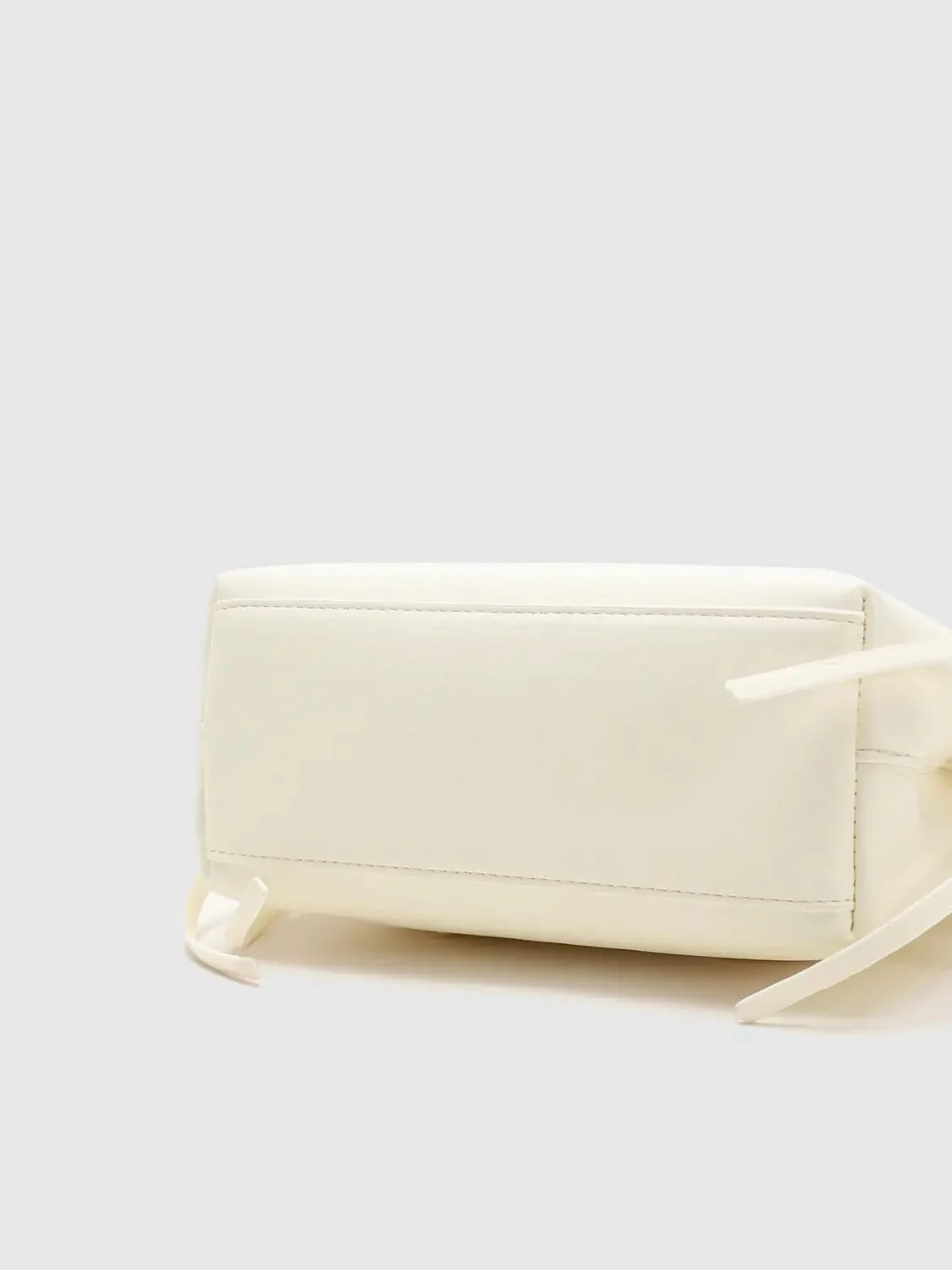 13671-faux-leather-structured-top-handle-shoulder-bags-6.webp Faux Leather Structured Top Handle Shoulder Bags