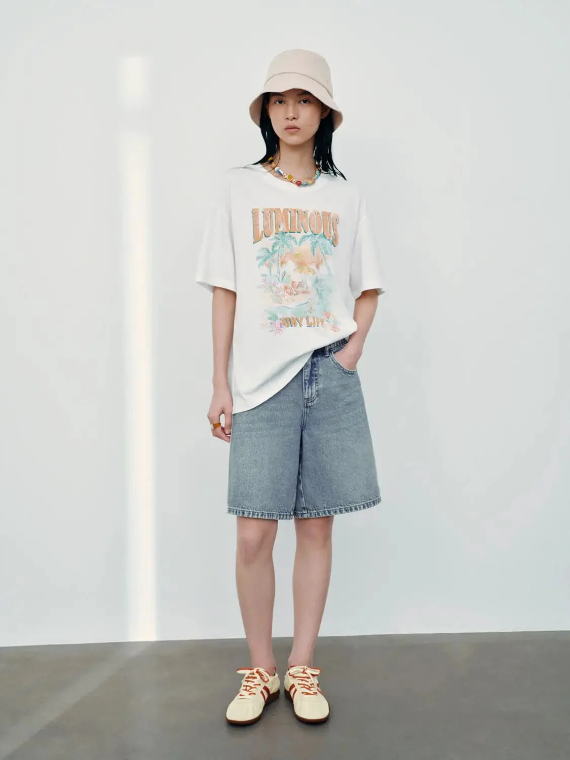 Cotton Graphic Print Palm Scene Soft T-Shirts