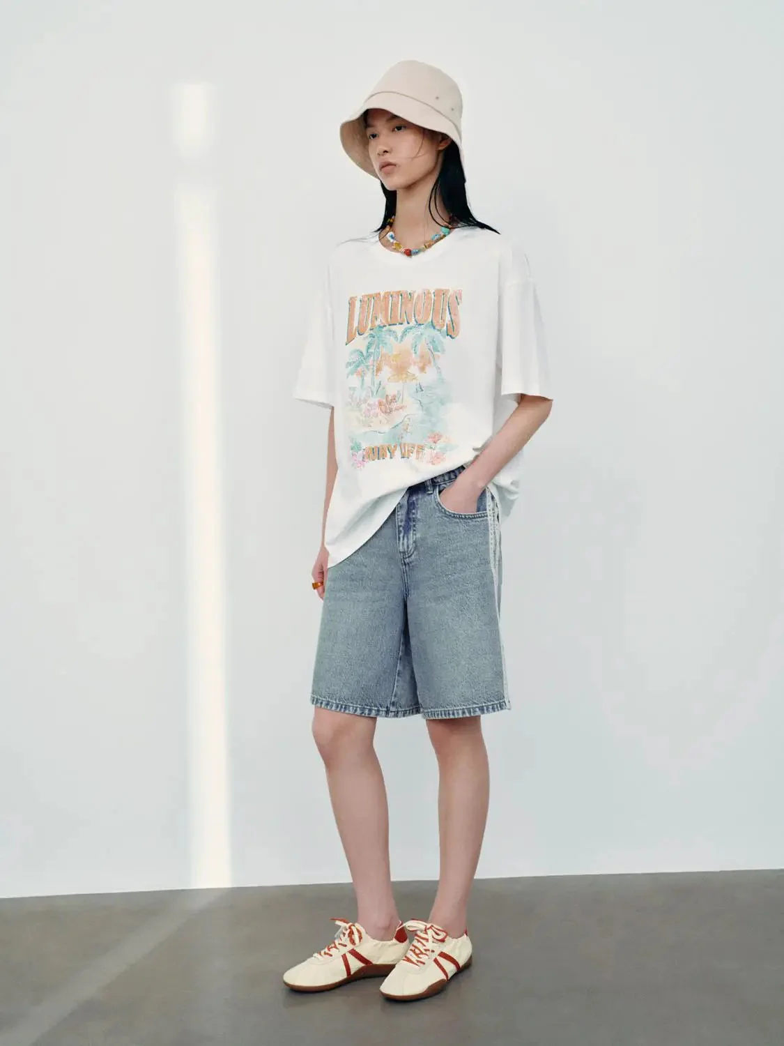 Cotton Graphic Print Palm Scene Soft T-Shirts