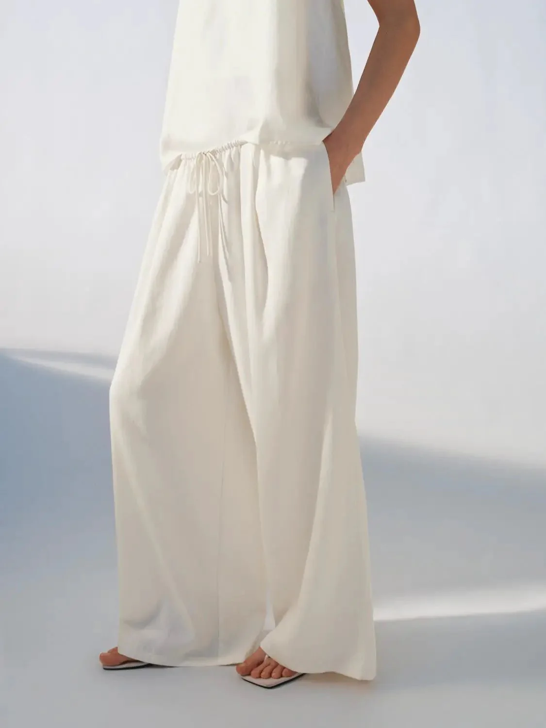 13707-lux-satin-wide-leg-drawstring-lounge-pants-3.webp Lux Satin Wide Leg Drawstring Lounge Pants