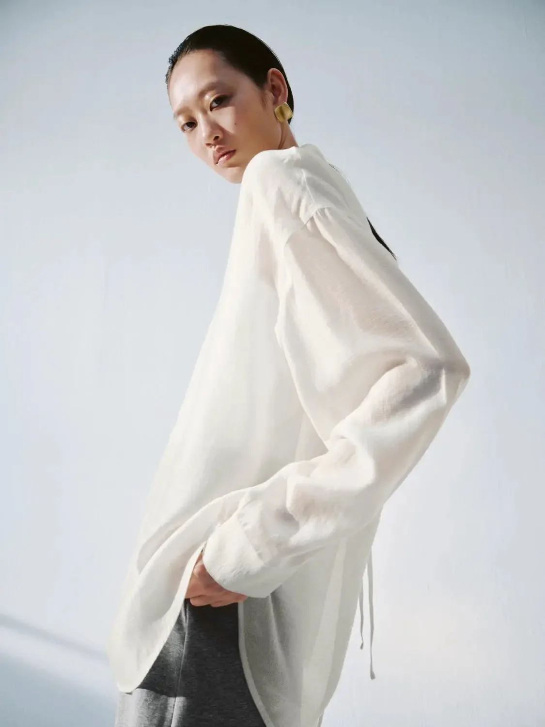 13838-sheer-loose-fit-shirts-women-see-through-lightweight-blouse-18.webp Sheer Loose Fit Shirts Women See Through Lightweight Blouse