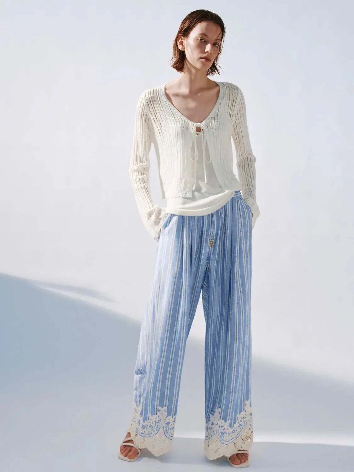 13854-premium-guipure-laced-tie-up-knitted-cardigans-5.webp Premium Guipure Laced Tie Up Knitted Cardigans