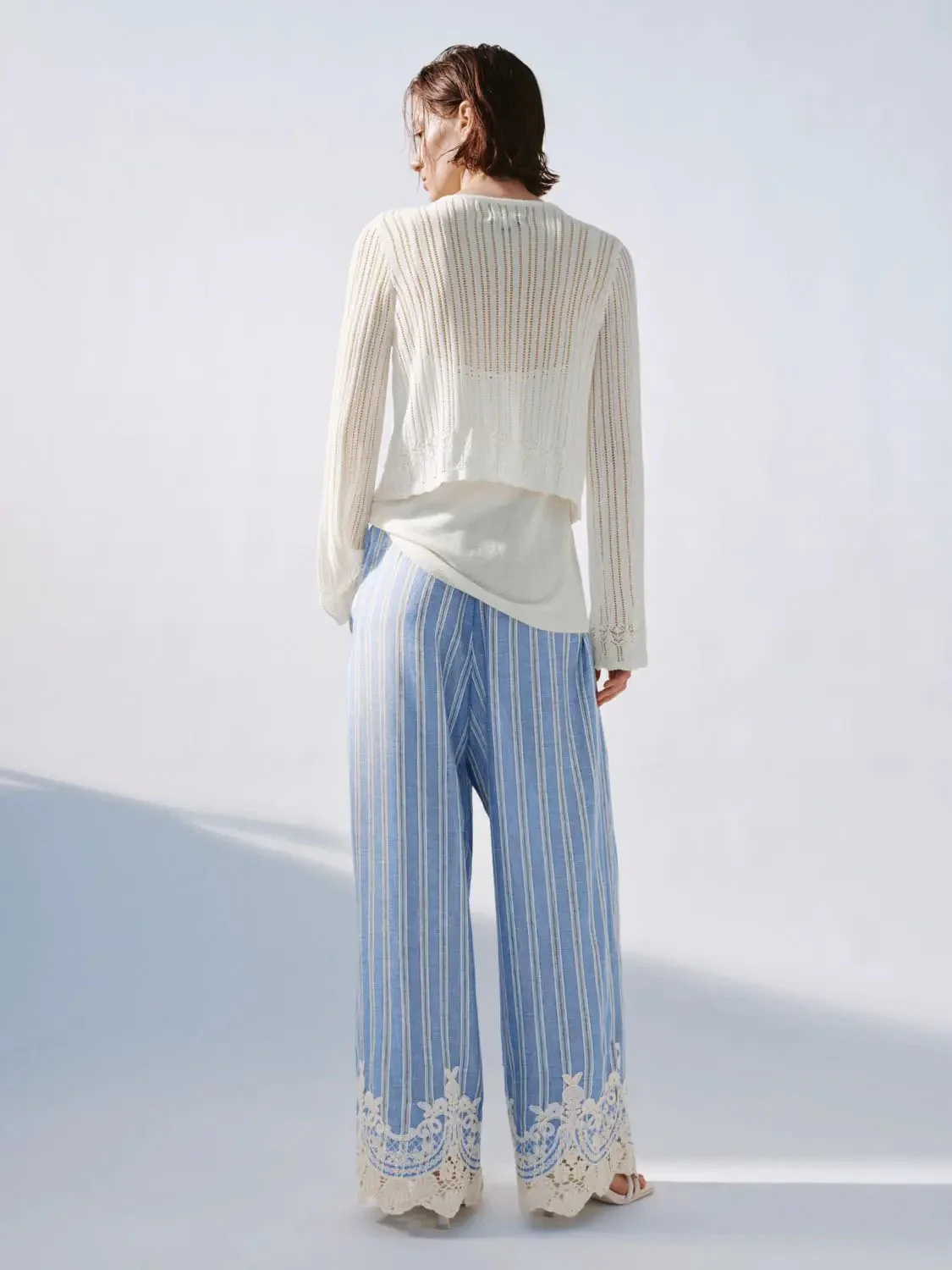 13854-premium-guipure-laced-tie-up-knitted-cardigans-6.webp Premium Guipure Laced Tie Up Knitted Cardigans