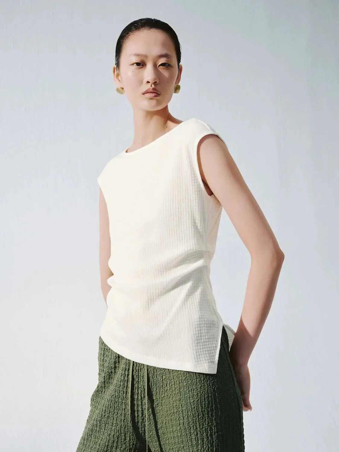 13882-asymmetric-ruched-cap-sleeve-knit-t-shirts-12.webp Asymmetric Ruched Cap Sleeve Knit T Shirts