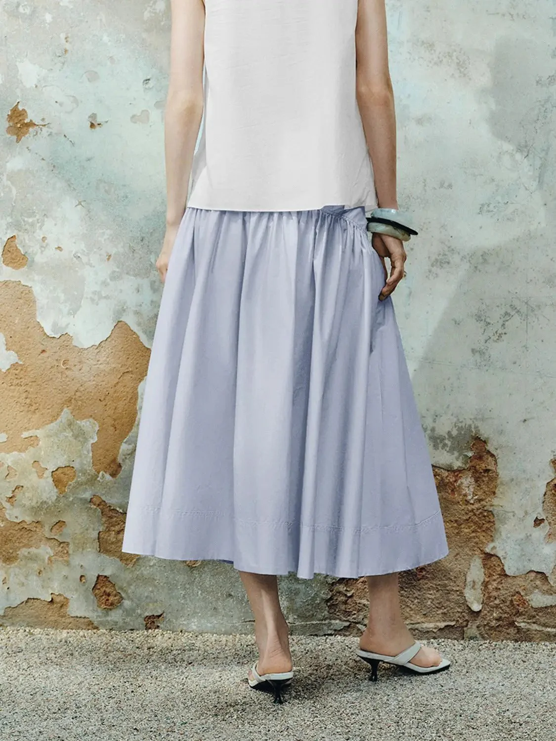1389-soft-cotton-a-line-midi-gathered-ruched-skirt-3.webp Soft Cotton A-Line Midi Gathered Ruched Skirt