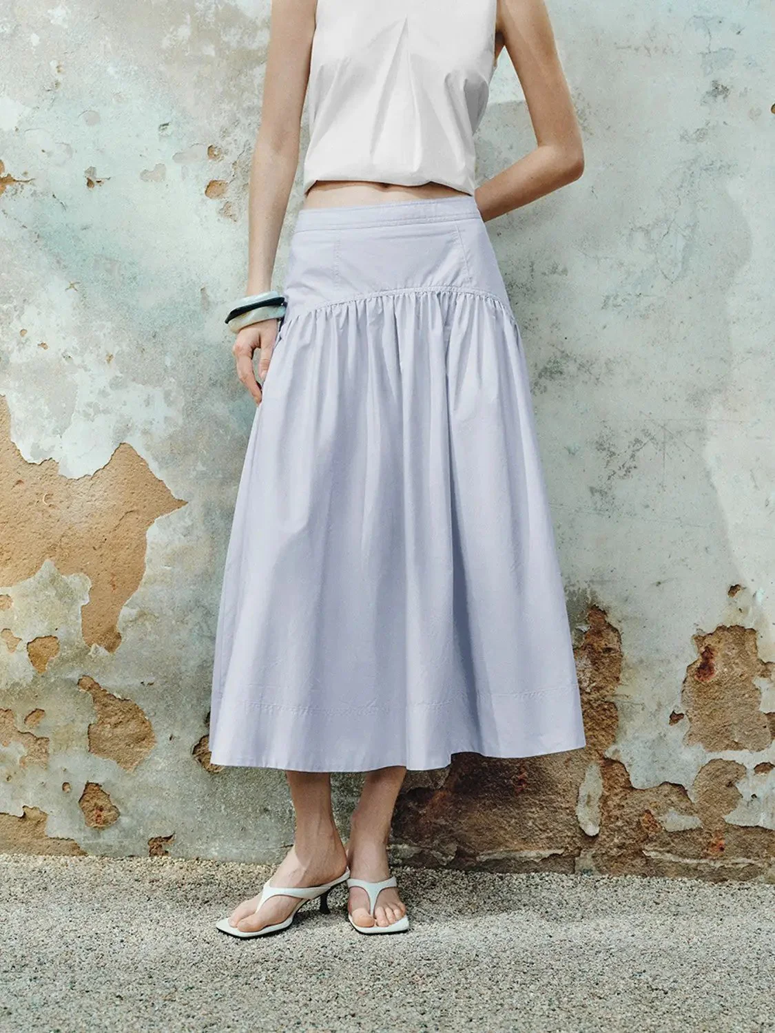 1389-soft-cotton-a-line-midi-gathered-ruched-skirt-7.webp Soft Cotton A-Line Midi Gathered Ruched Skirt