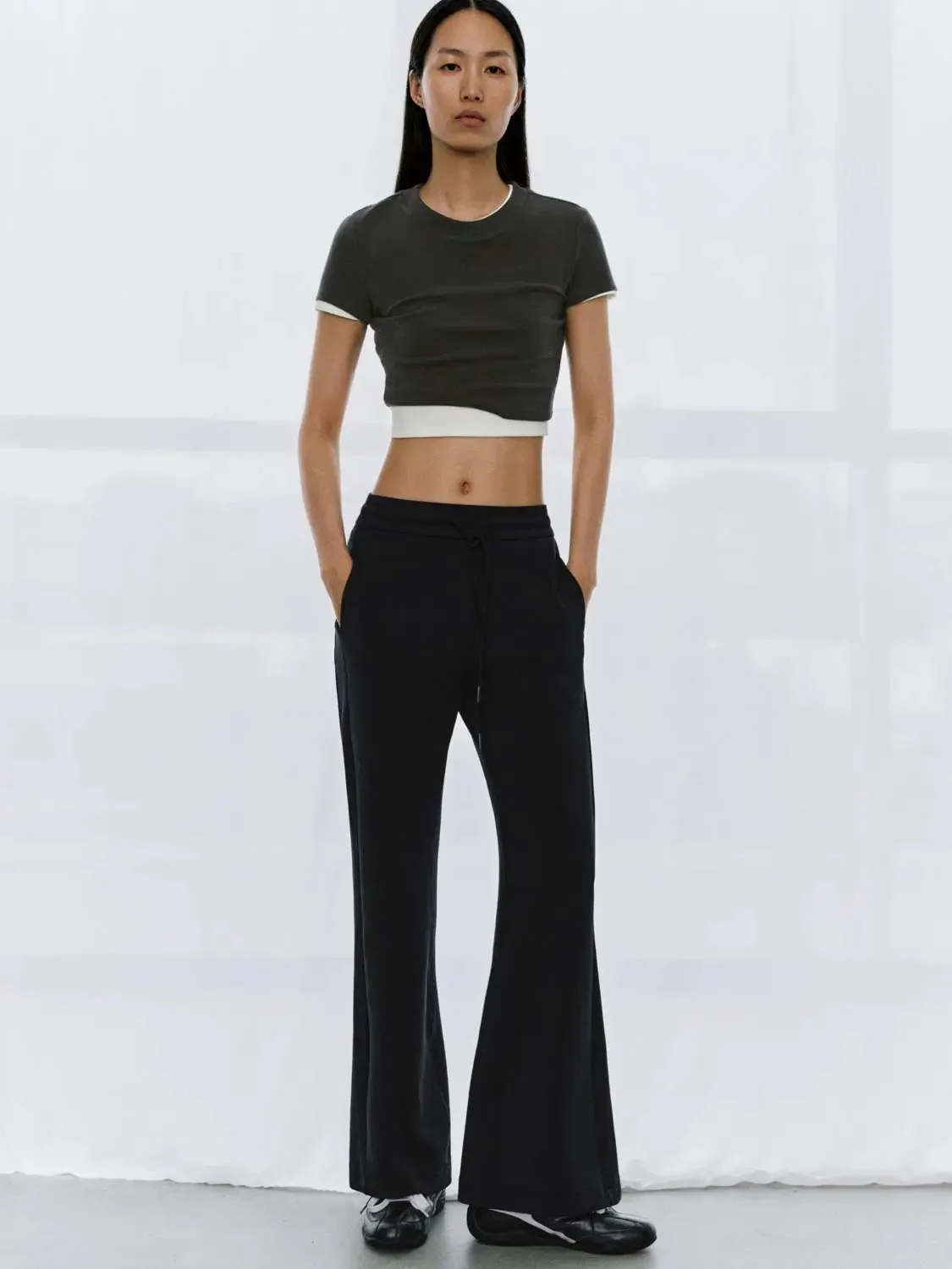 13891-viscose-blend-cropped-crew-neck-skinny-fit-t-shirt-12.webp Viscose Blend Cropped Crew Neck Skinny Fit T Shirt