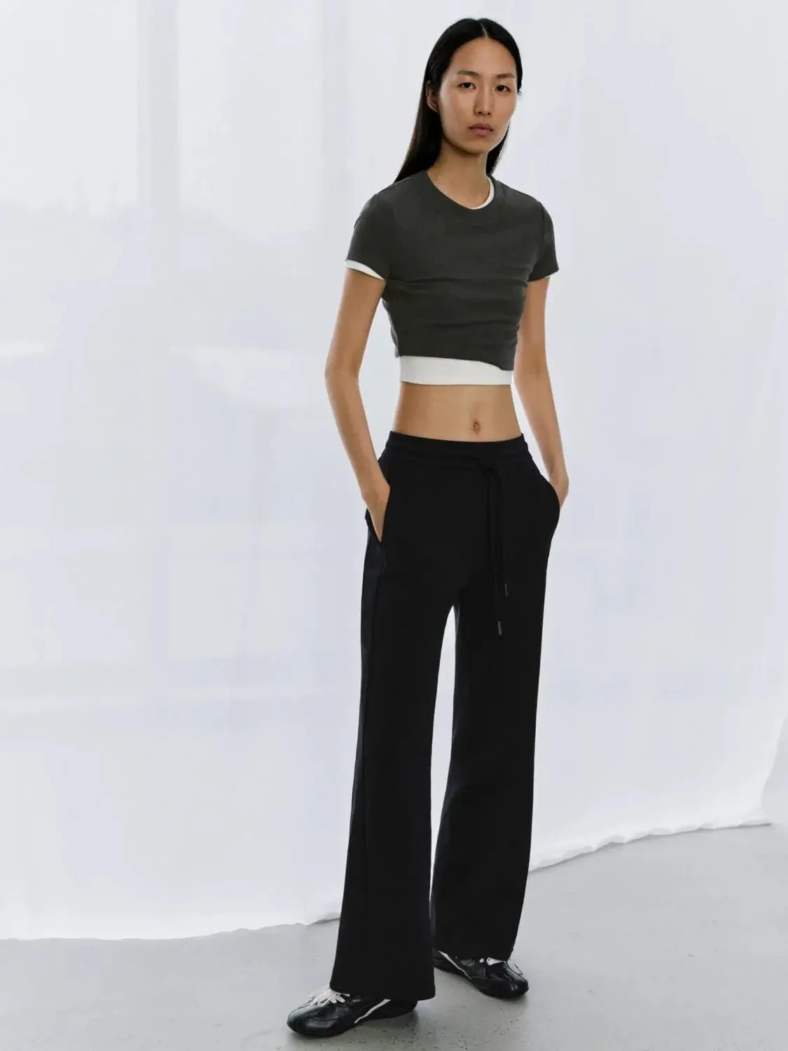 13891-viscose-blend-cropped-crew-neck-skinny-fit-t-shirt-13.webp Viscose Blend Cropped Crew Neck Skinny Fit T Shirt