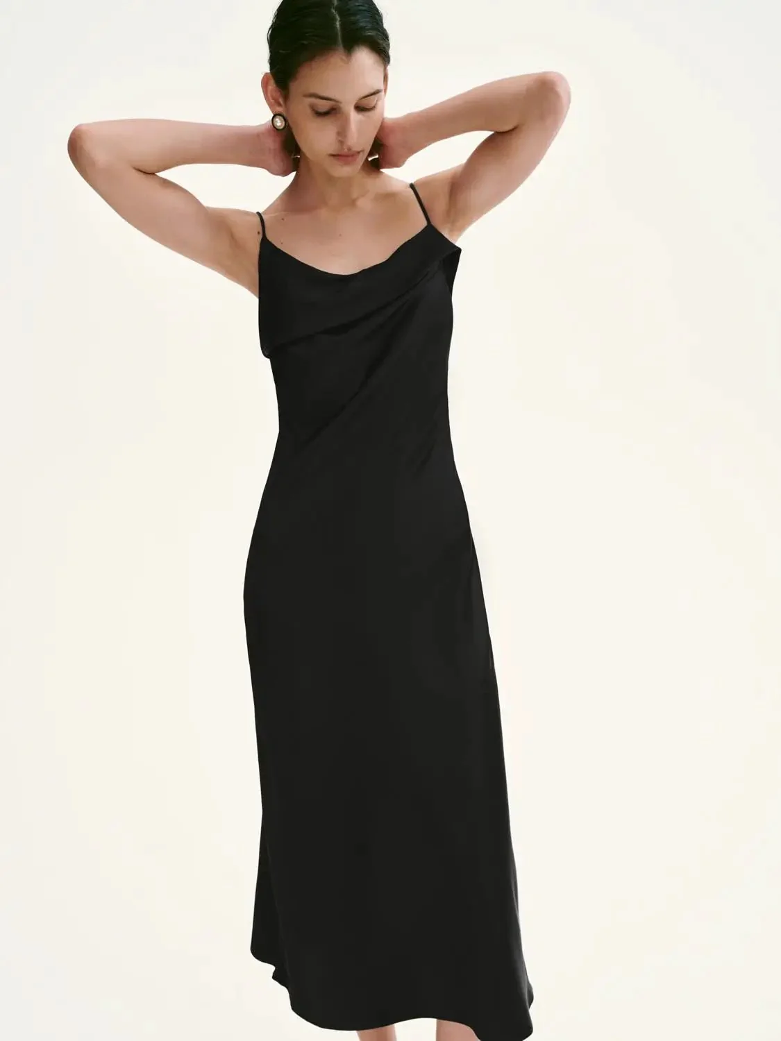 139-lavender-strappy-a-line-satin-like-maxi-draped-neck-dress-12.webp Lavender Strappy A-Line Satin-Like Maxi Draped Neck Dress
