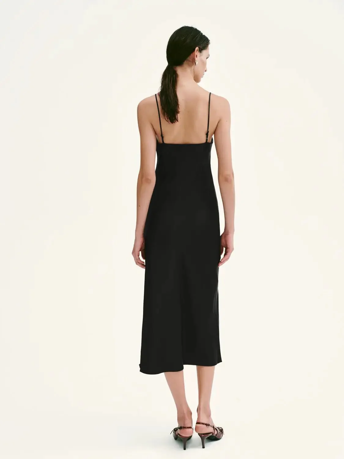 139-lavender-strappy-a-line-satin-like-maxi-draped-neck-dress-13.webp Lavender Strappy A-Line Satin-Like Maxi Draped Neck Dress