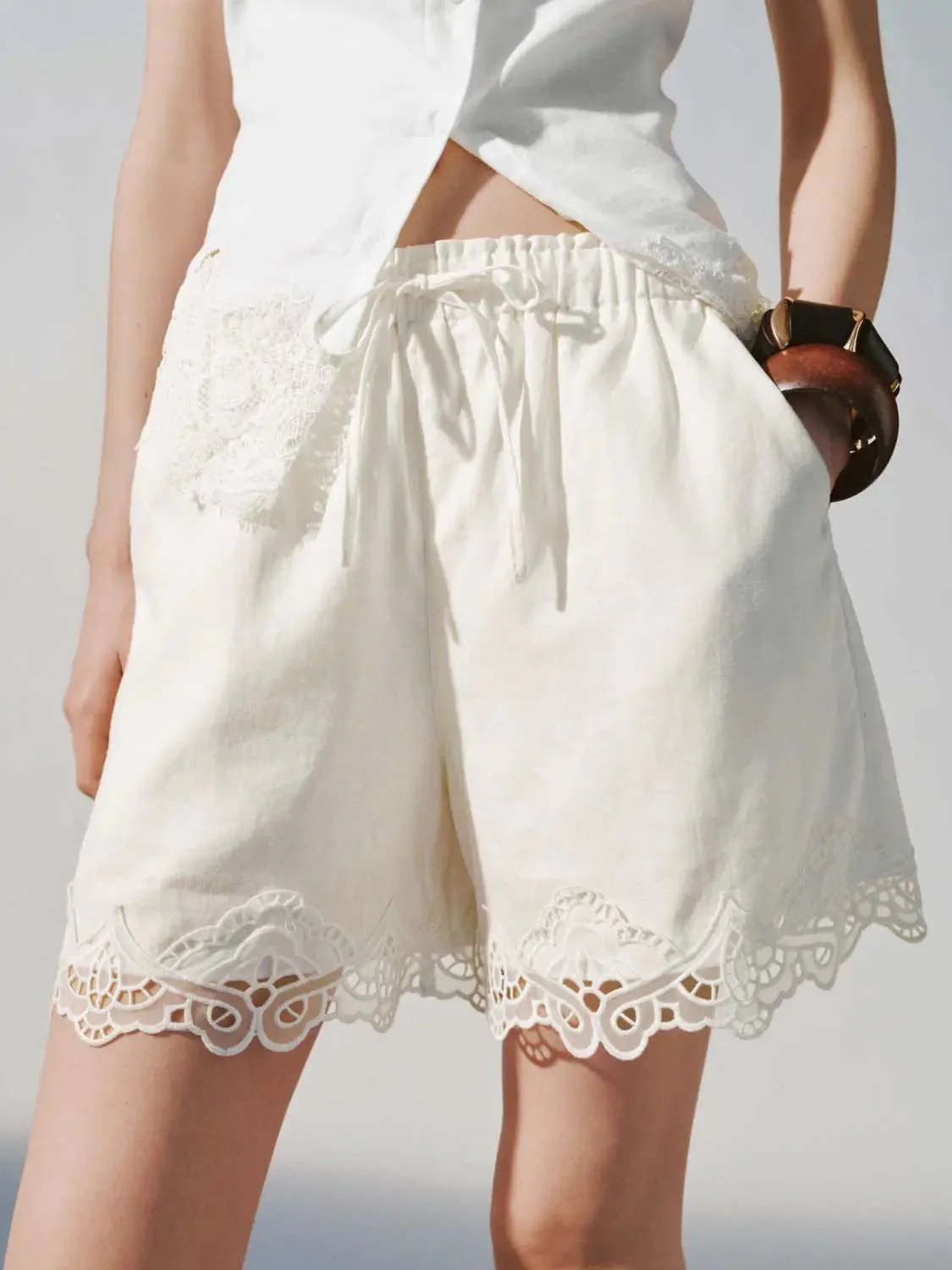 13909-drawstring-lace-trim-linen-lyocell-shorts-7.webp Drawstring Lace Trim Linen Lyocell Shorts