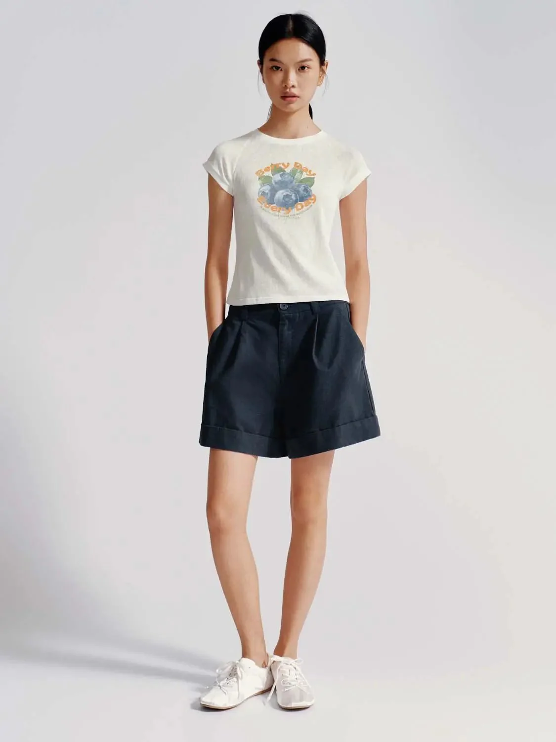 13974-cotton-blend-berry-day-print-slim-t-shirt-5.webp Cotton Blend Berry Day Print Slim T Shirt