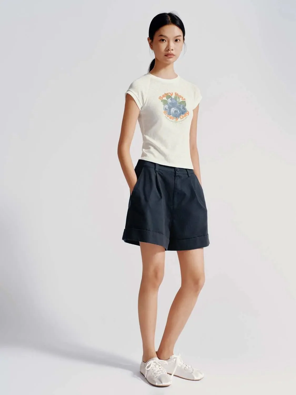13974-cotton-blend-berry-day-print-slim-t-shirt-6.webp Cotton Blend Berry Day Print Slim T Shirt