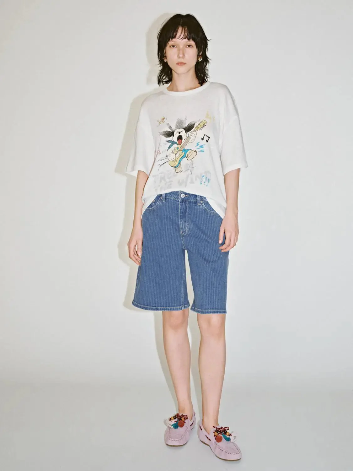 14006-cotton-graphic-guitar-print-loose-fit-t-shirt-4.webp Cotton Graphic Guitar Print Loose-Fit T-Shirt
