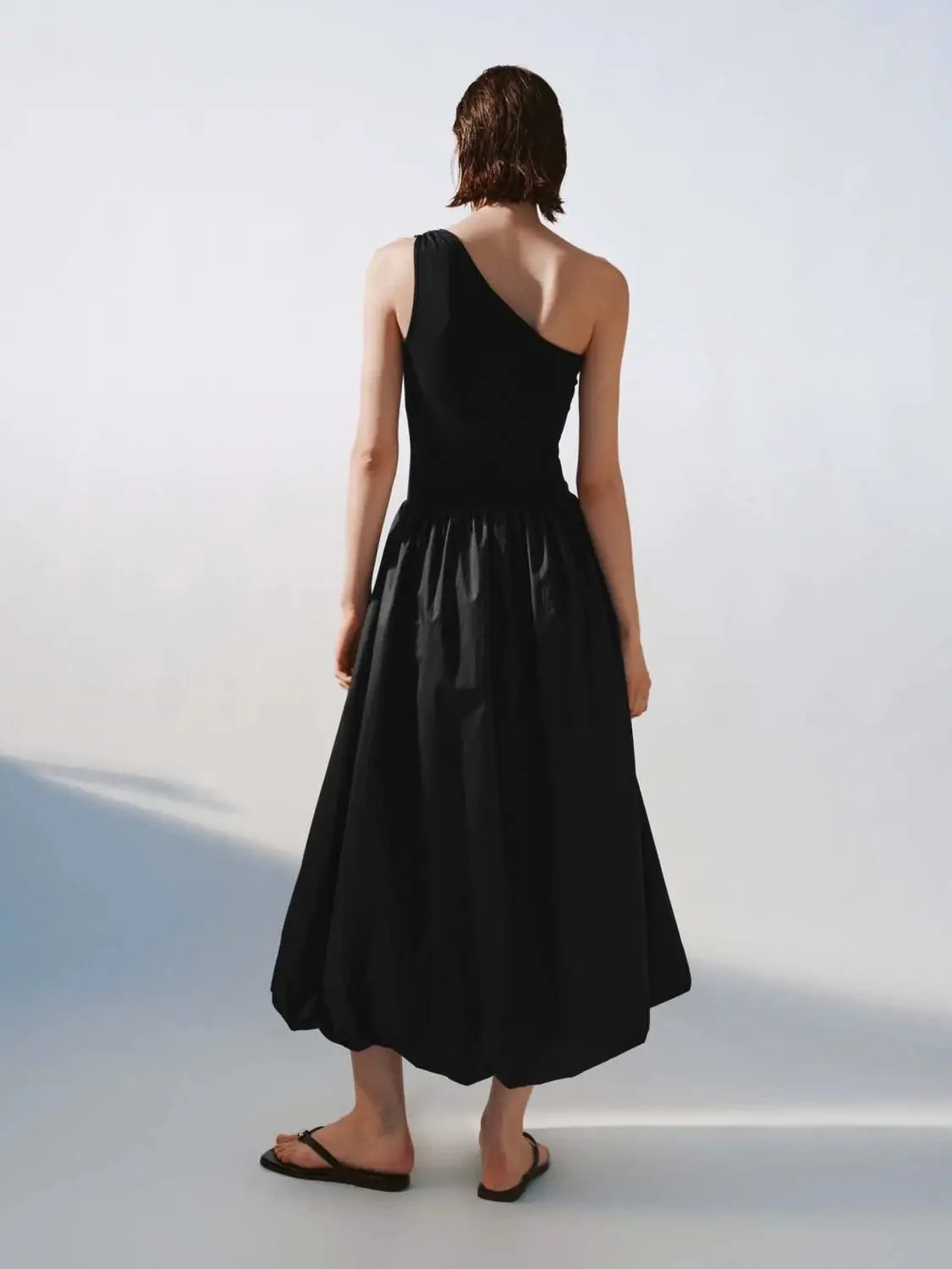 Cotton Knit One-Shoulder Shirring Balloon Midi Dresses
