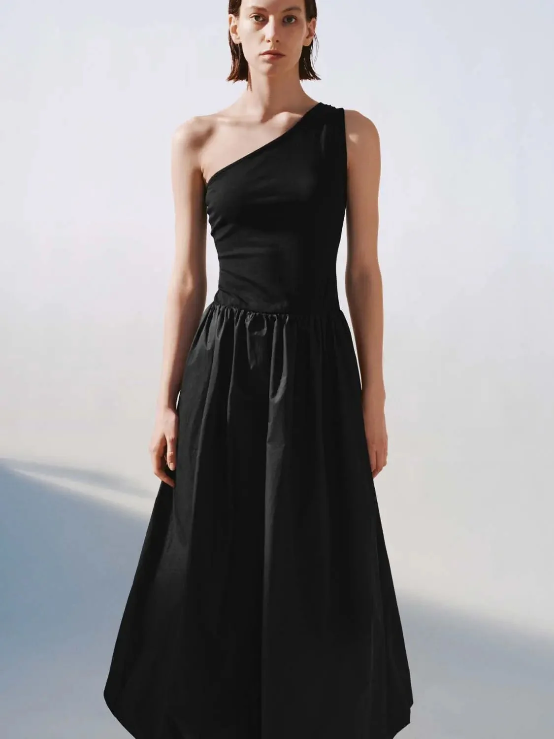 Cotton Knit One-Shoulder Shirring Balloon Midi Dresses