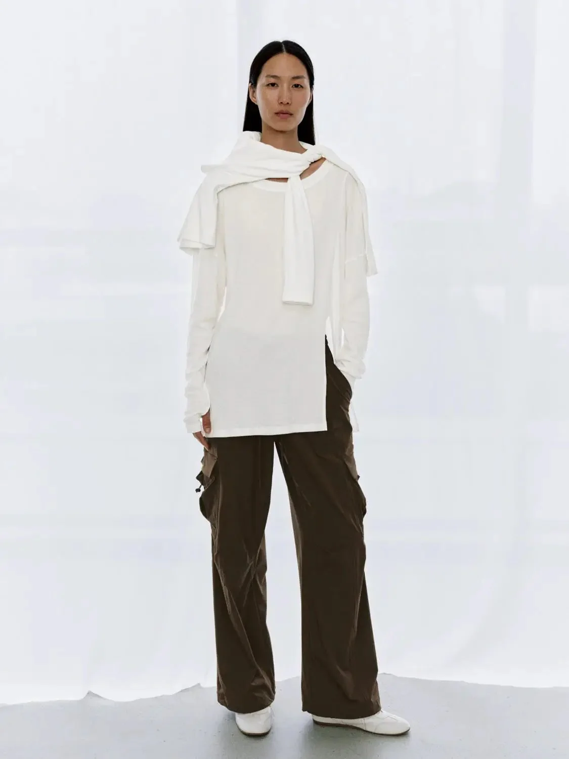 14112-cotton-crew-neck-side-split-long-sleeve-t-shirts-4.webp Cotton Crew Neck Side Split Long Sleeve T Shirts