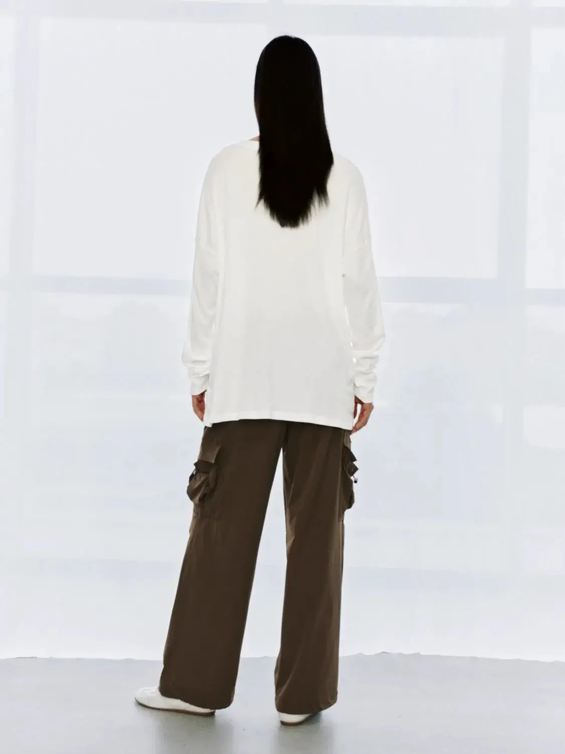 14112-cotton-crew-neck-side-split-long-sleeve-t-shirts-6.webp Cotton Crew Neck Side Split Long Sleeve T Shirts