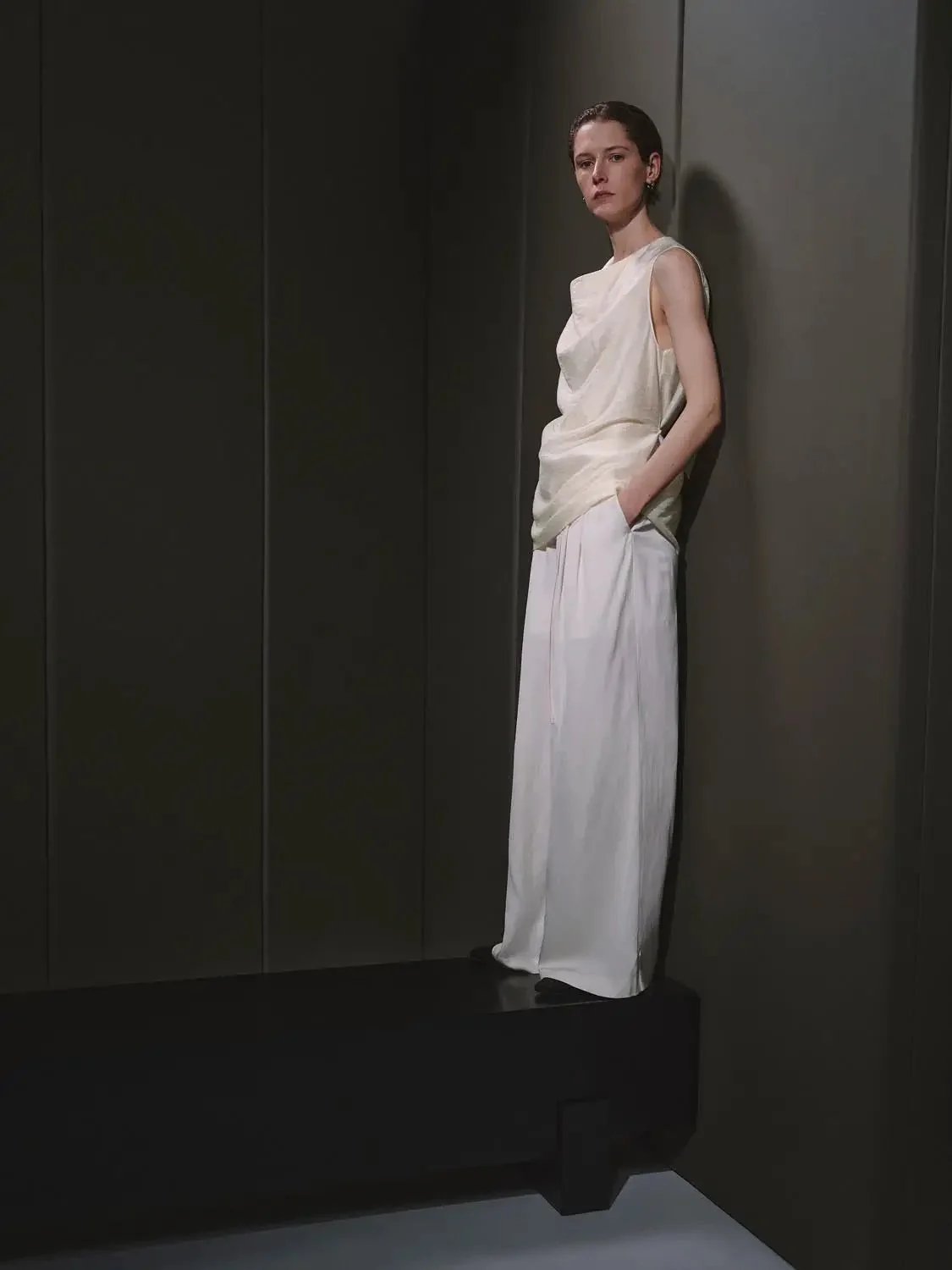 Lyocell Cupro Linen Cowl Neck Sleeveless Top