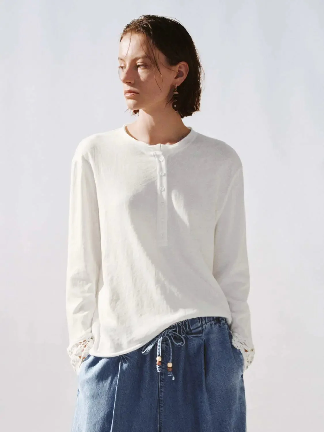 14194-cotton-blend-henley-neck-long-sleeve-lace-cuff-t-shirts-1.webp Cotton Blend Henley Neck Long Sleeve Lace Cuff T Shirts