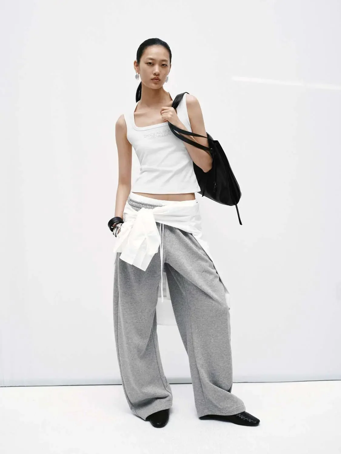 14222-cotton-blend-beaded-u-neck-skinny-fit-tank-tops-4.webp Cotton Blend Beaded U-Neck Skinny-Fit Tank Tops