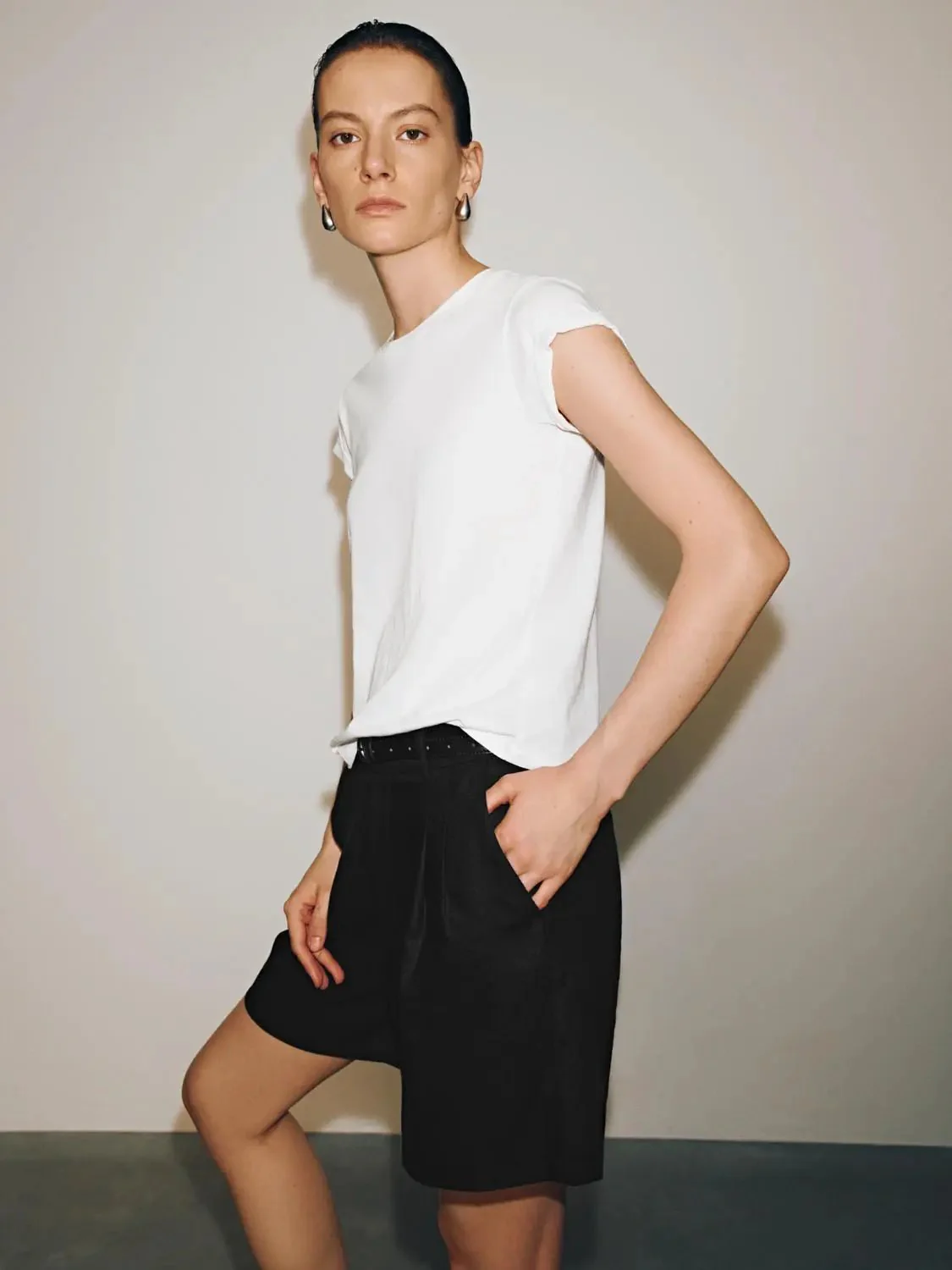 Embroidered Roll Sleeve Crew Neck T Shirts