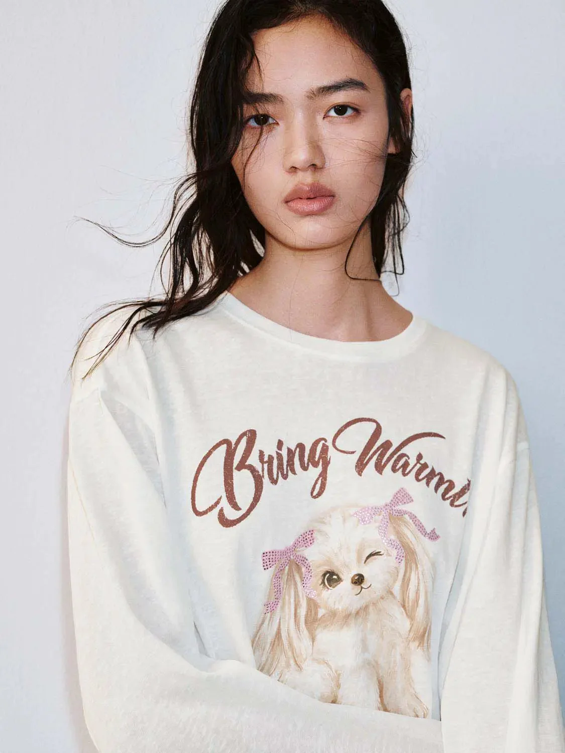 14317-cream-dog-print-graphic-long-sleeve-t-shirt-3.webp Cream Dog Print Graphic Long Sleeve T Shirt