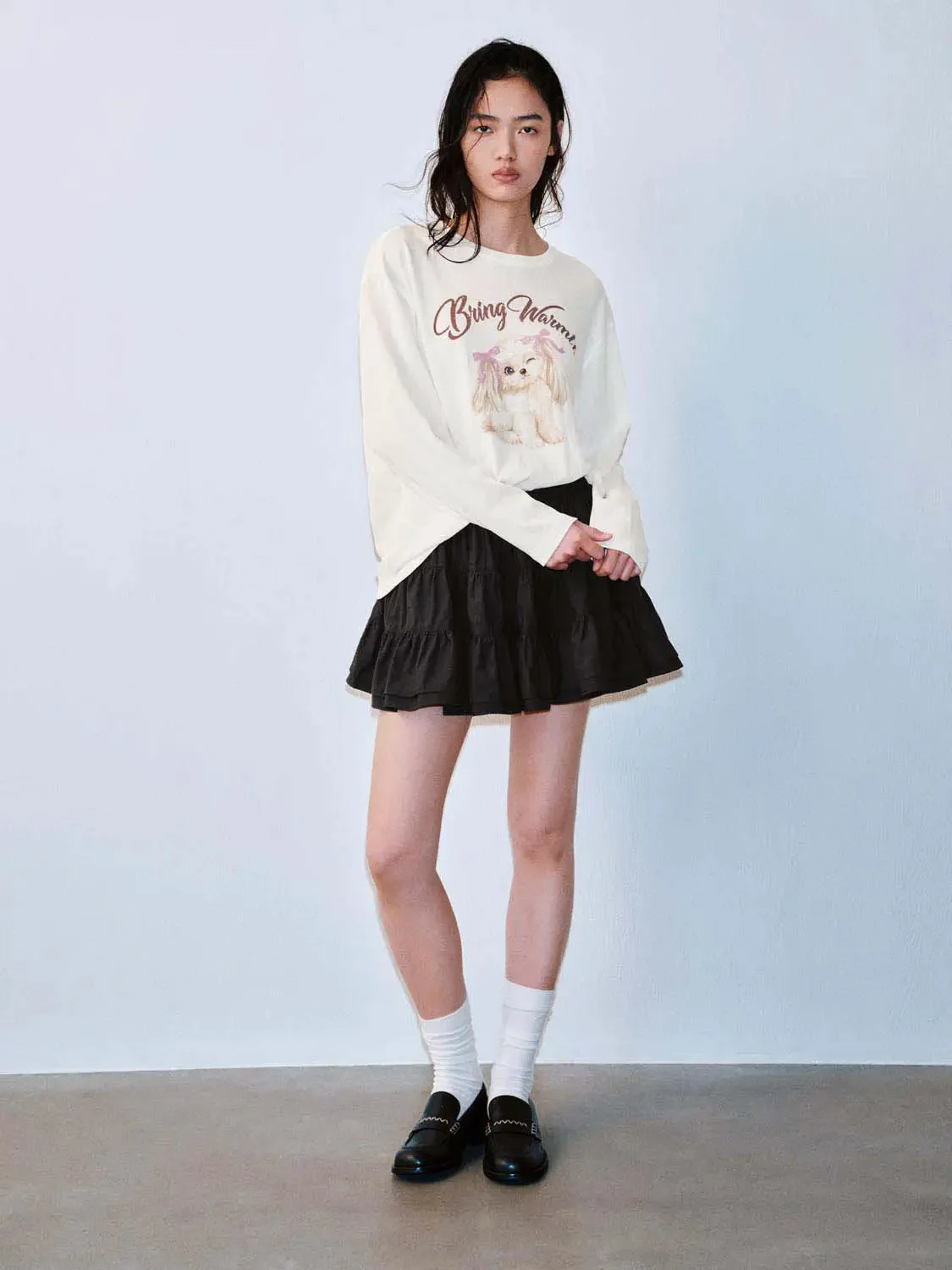 14317-cream-dog-print-graphic-long-sleeve-t-shirt-4.webp Cream Dog Print Graphic Long Sleeve T Shirt