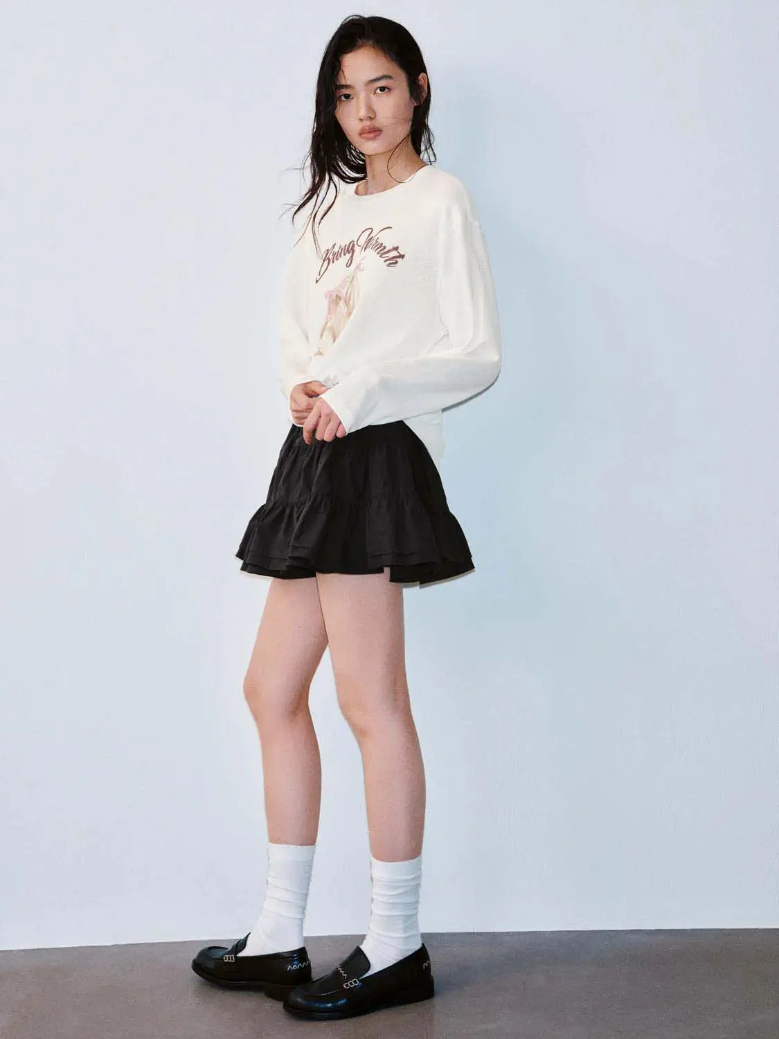 14317-cream-dog-print-graphic-long-sleeve-t-shirt-5.webp Cream Dog Print Graphic Long Sleeve T Shirt
