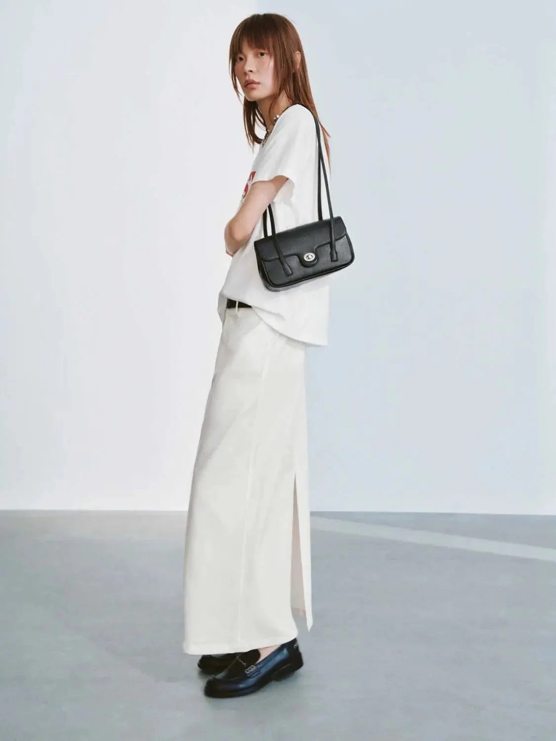14322-belted-straight-midi-skirts-5.webp Belted Straight Midi Skirts