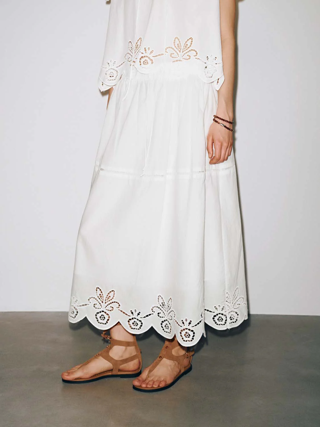 14376-lace-trim-drawstring-pull-on-midi-skirts-3.webp Lace Trim Drawstring Pull On Midi Skirts