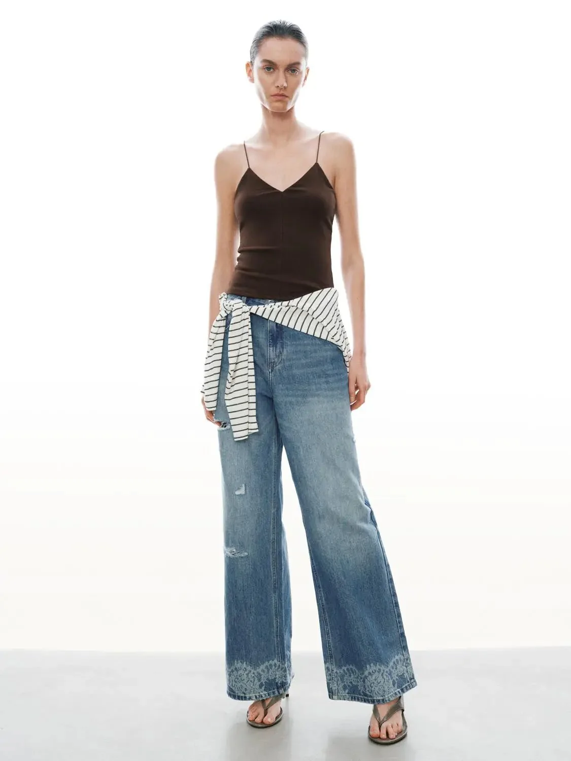 14487-cotton-blend-strappy-slim-fit-everyday-tank-top-20.webp Cotton Blend Strappy Slim Fit Everyday Tank Top