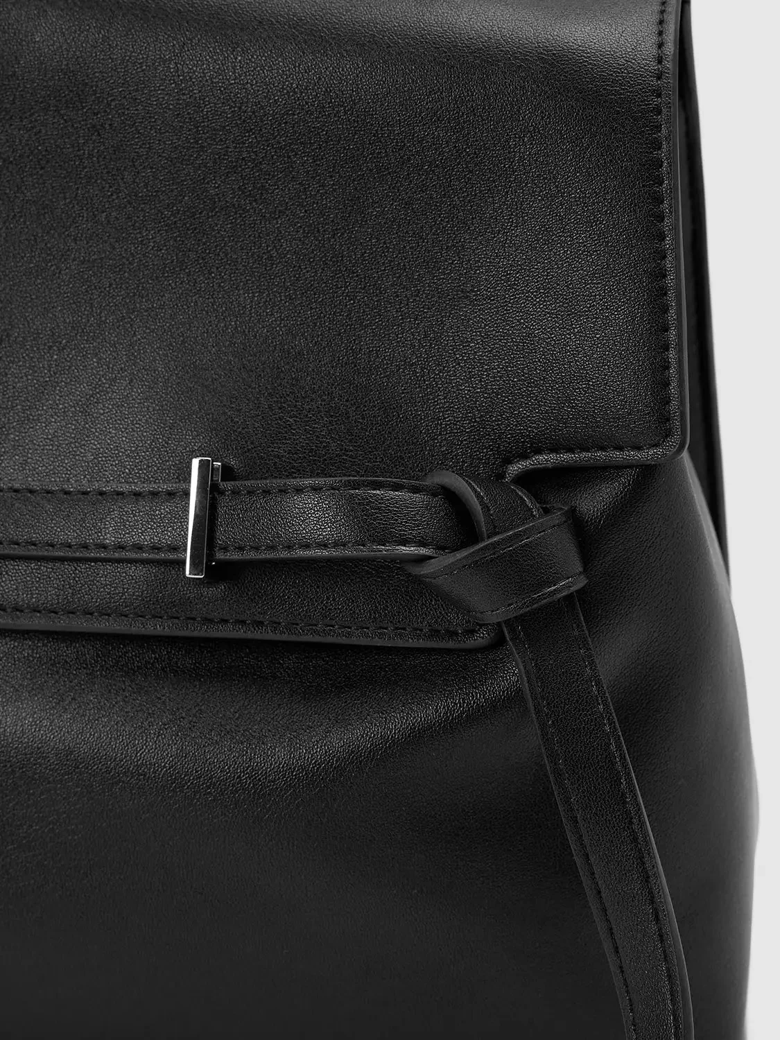 1455-elegant-black-top-handle-satchel-shoulder-bag-6.webp Elegant Black Top Handle Satchel Shoulder Bag