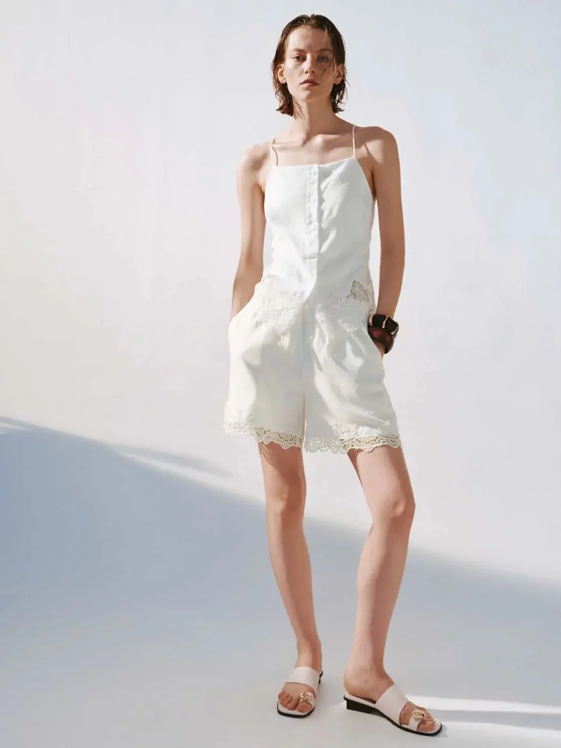 14553-lace-trim-strappy-button-detail-linen-lyocell-cami-tops-5.webp Lace Trim Strappy Button Detail Linen Lyocell Cami Tops