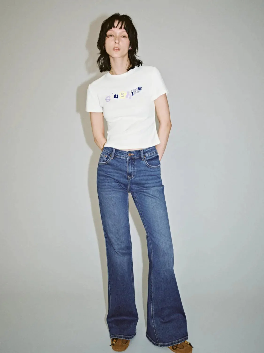 14588-cotton-blend-graphic-skinny-fit-t-shirt-4.webp Cotton Blend Graphic Skinny Fit T Shirt