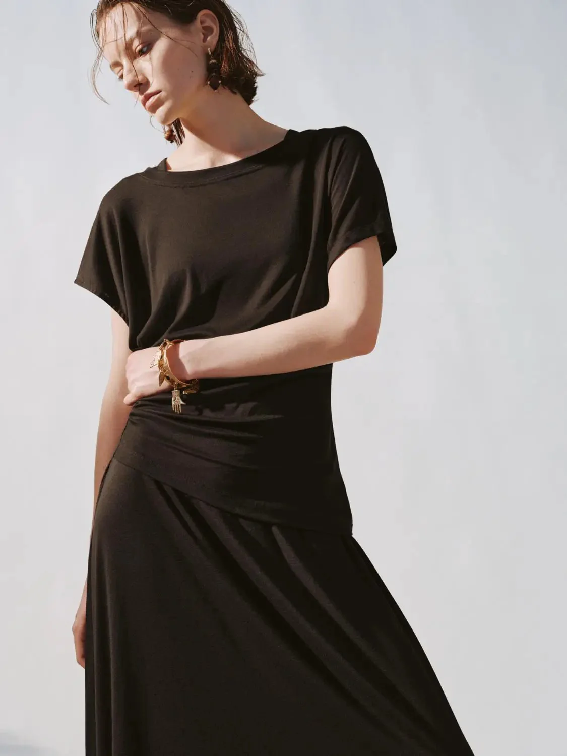 1462-boat-neck-strappy-draped-midi-dresses-10.webp Boat Neck Strappy Draped Midi Dresses