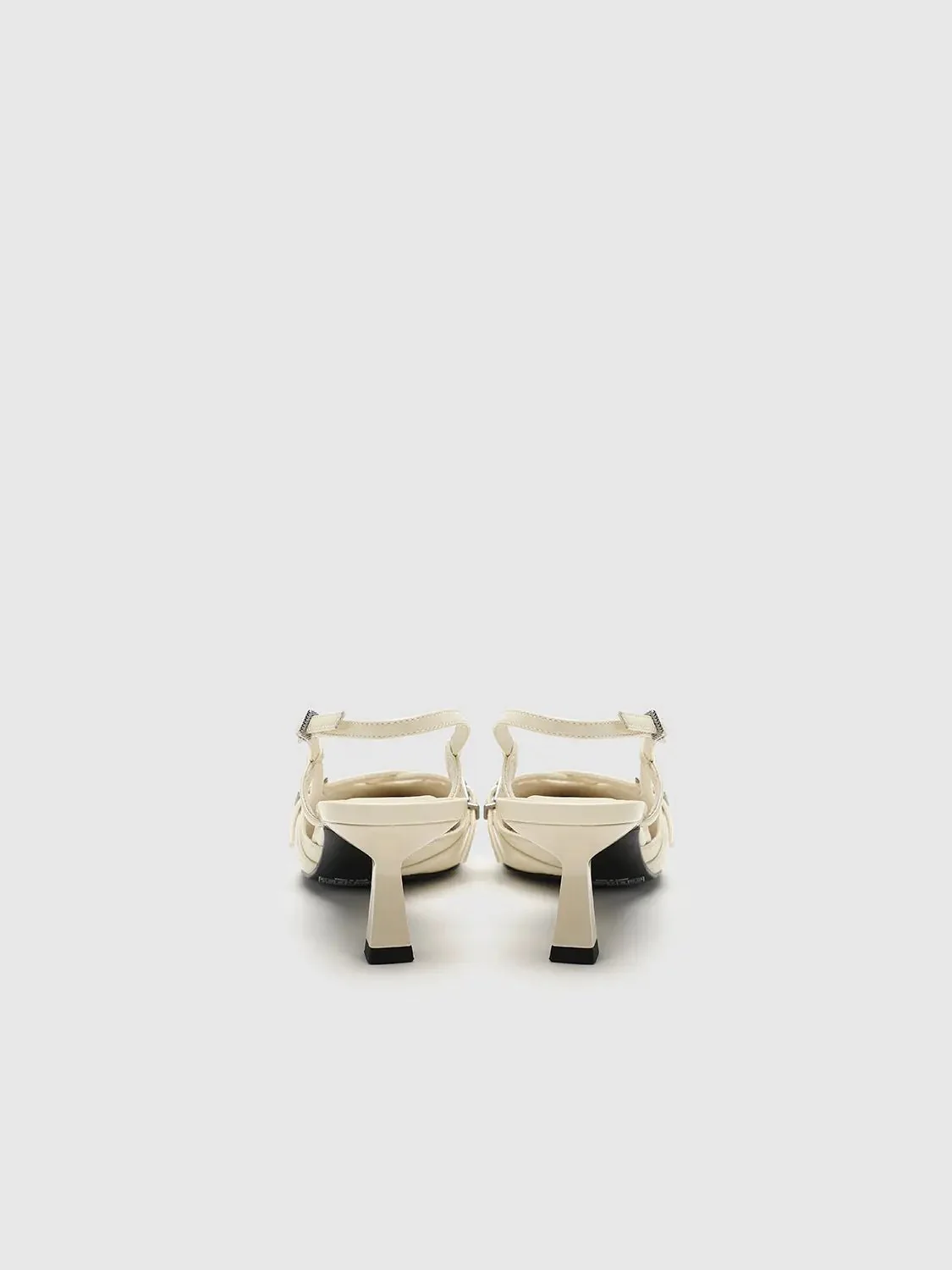 14651-cream-patent-look-elegant-point-toe-mid-heel-slingbacks-3.webp Cream Patent Look Elegant Point Toe Mid Heel Slingbacks