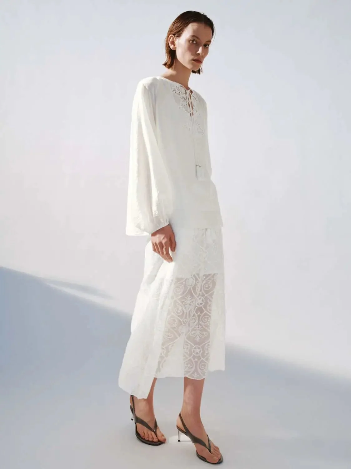 14743-guipure-tassel-detail-drawstring-pull-on-a-line-midi-skirts-4.webp Guipure Tassel Detail Drawstring Pull On A-Line Midi Skirts