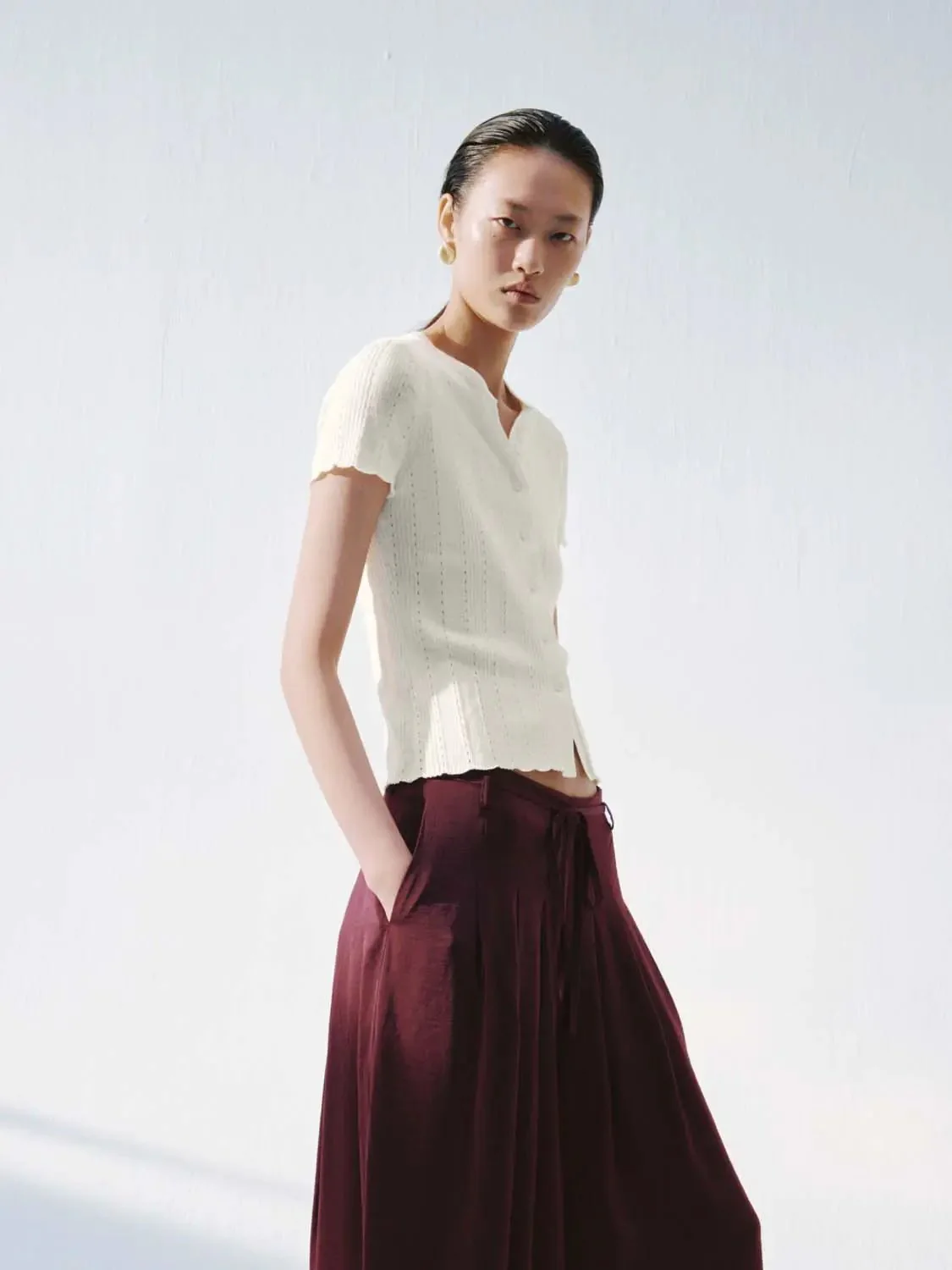 14750-short-sleeve-knitted-cardigans-10.webp Short Sleeve Knitted Cardigans