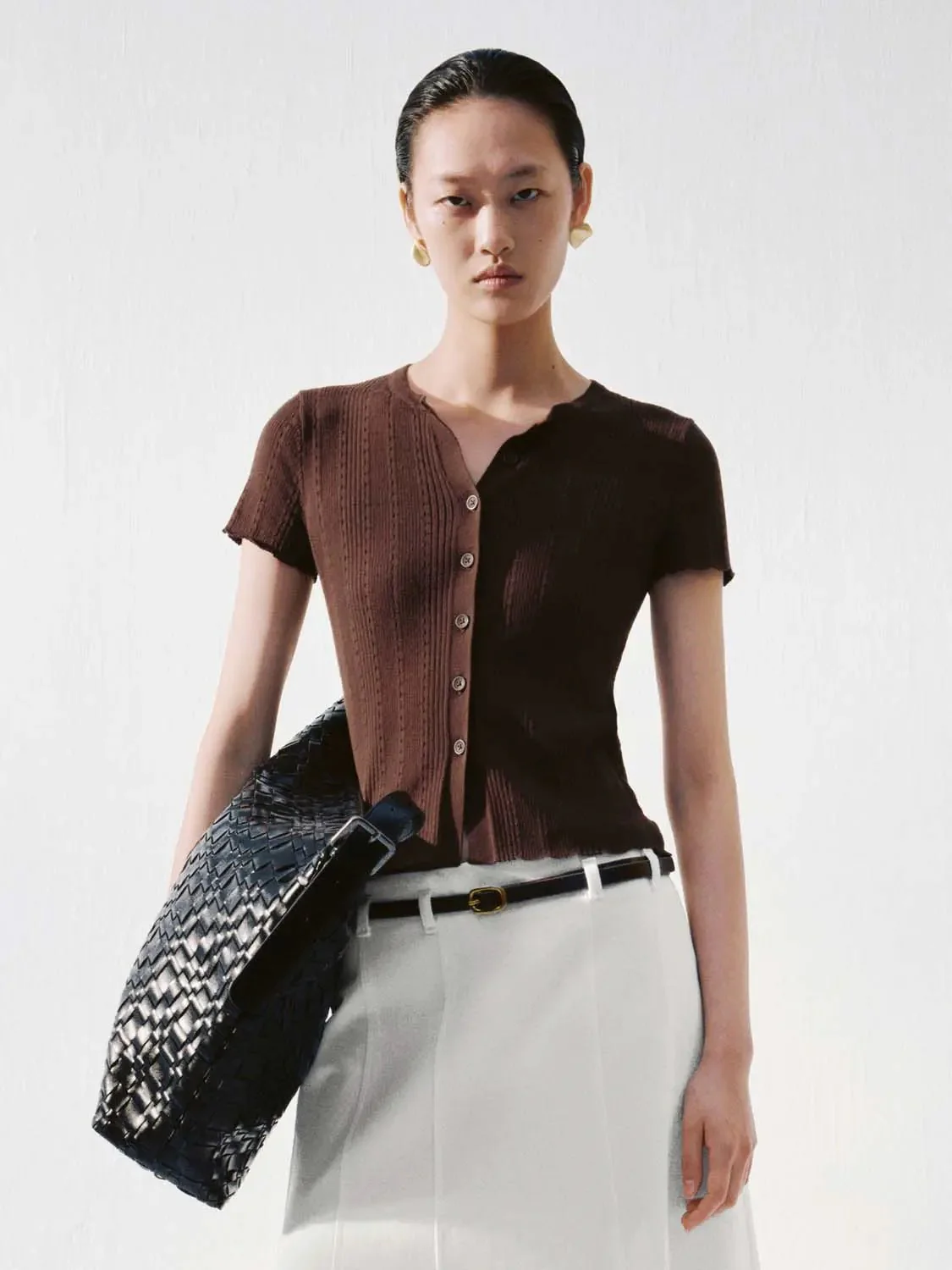 14750-short-sleeve-knitted-cardigans-17.webp Short Sleeve Knitted Cardigans
