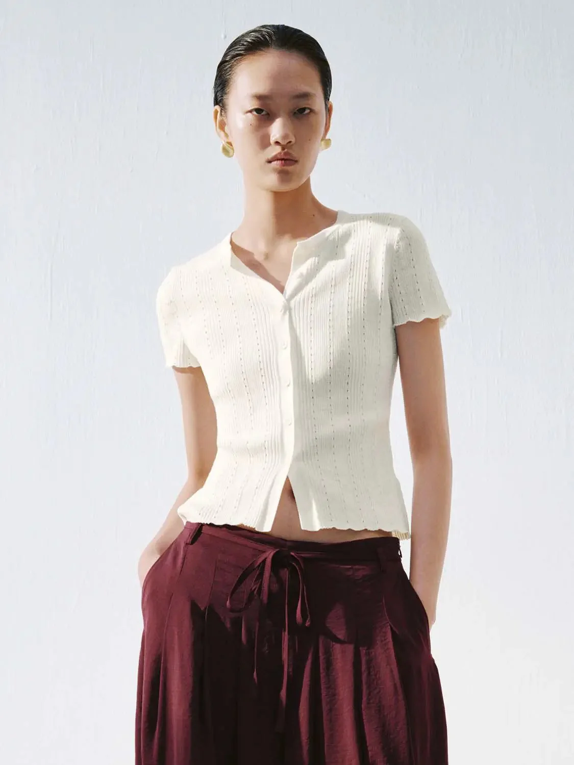 14750-short-sleeve-knitted-cardigans-18.webp Short Sleeve Knitted Cardigans